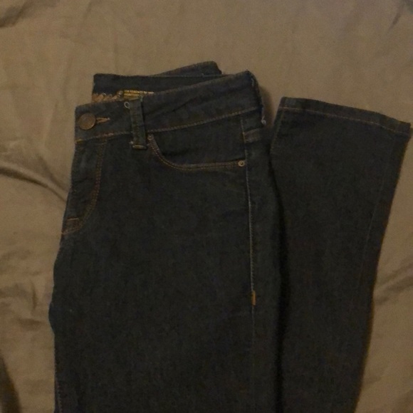 Jeans - Picture 3 of 3